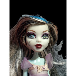 Monster High Frankie Stein Doll 2008